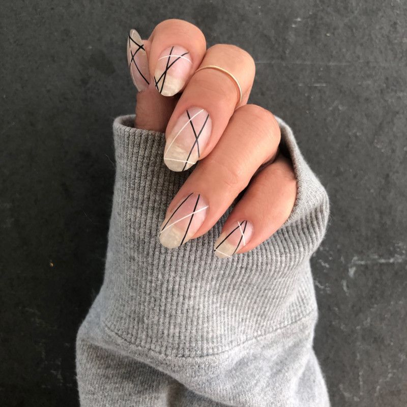 Manicure Monday: Best Nail Art of the Week